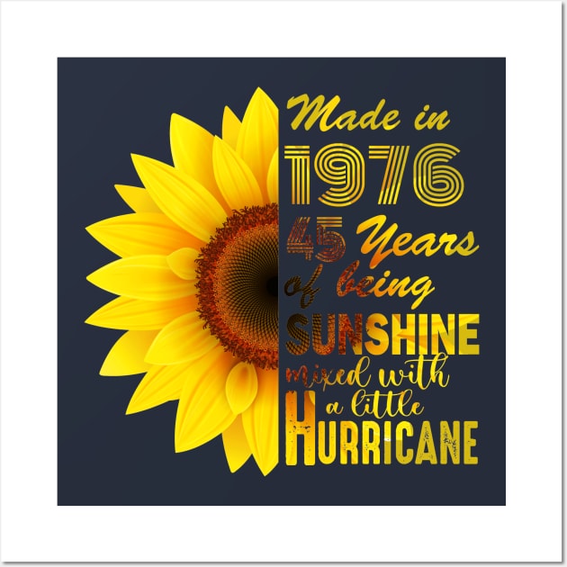 Vintage 1976 Sunflower 45th Birthday Awesome Gift Wall Art by Salt88